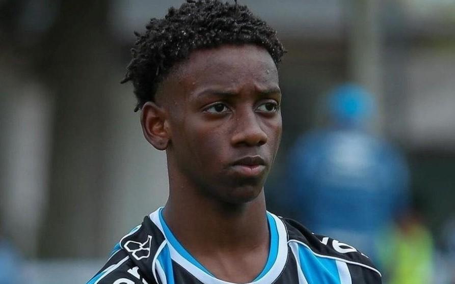 斯基拉：利物浦正在关注格雷米奥17岁