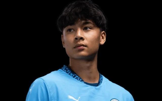 退役曼城华裔小将：随一线队训练并不