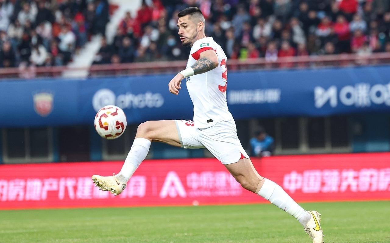 新赛季争冠热门云南玉昆又签下一名