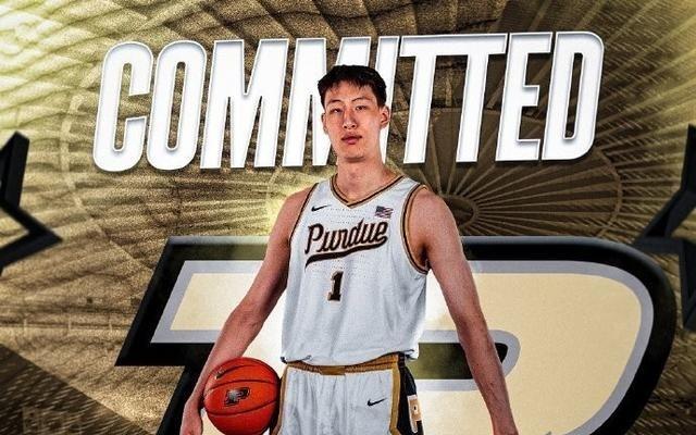 郇斯楠：普渡大学教练反复观看我训练