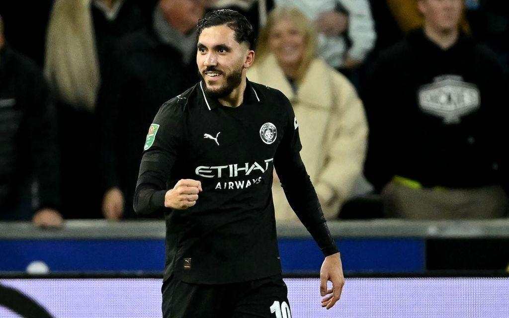 体坛联播利物浦7轮6败,拜仁14连胜创五大联赛最佳开局