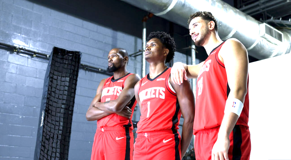 打弱队重拳出击，打强队销声匿迹！盘点NBA新赛季5大“伪强队”