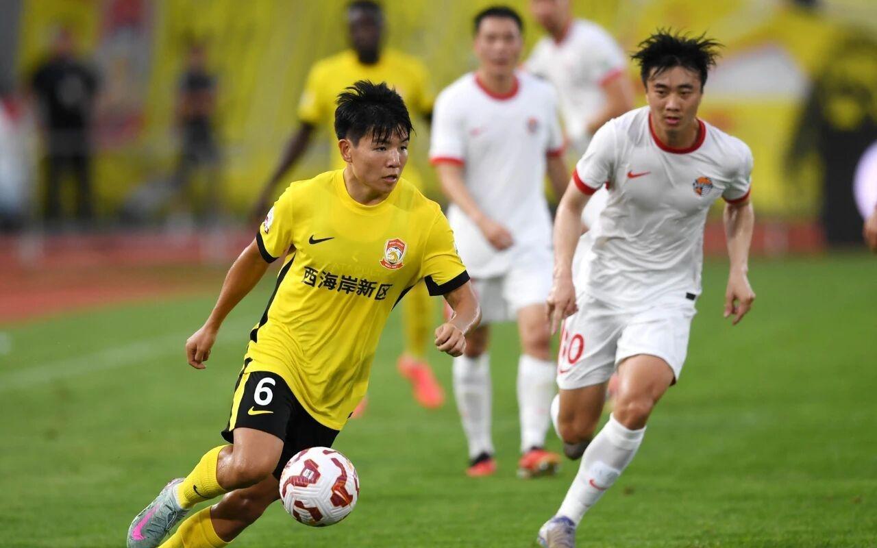 徐彬：邵佳一说中超不是我的终点，我若留洋首选英超