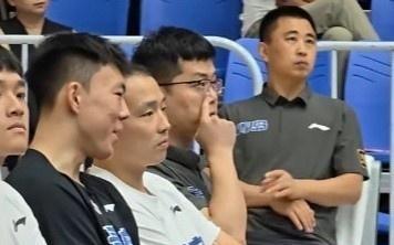媒体人：浙江队利用自身缺陷&王奕博双重身份限制他很难让人共情