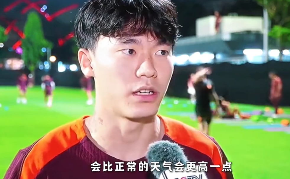 胡荷韬谈印尼天气：所有队员都把空调关了，身体提前感受比赛温度