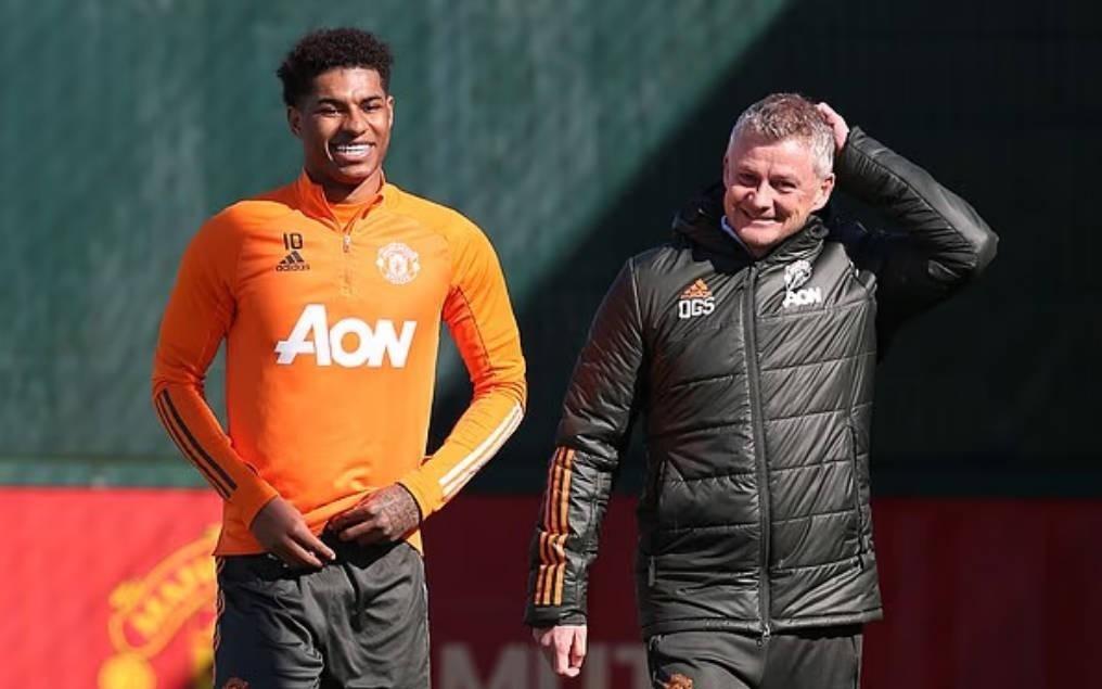 拉师傅:我能代表很多曼联球员说,我们享受为索尔斯克亚效力