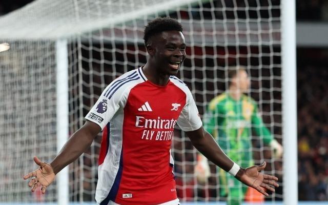 萨卡已为枪手在英超直接参与99球，即将成为队史第8位百球参与者