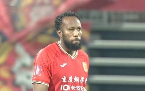 重庆拿4分冲超，胜负关系占优张外龙