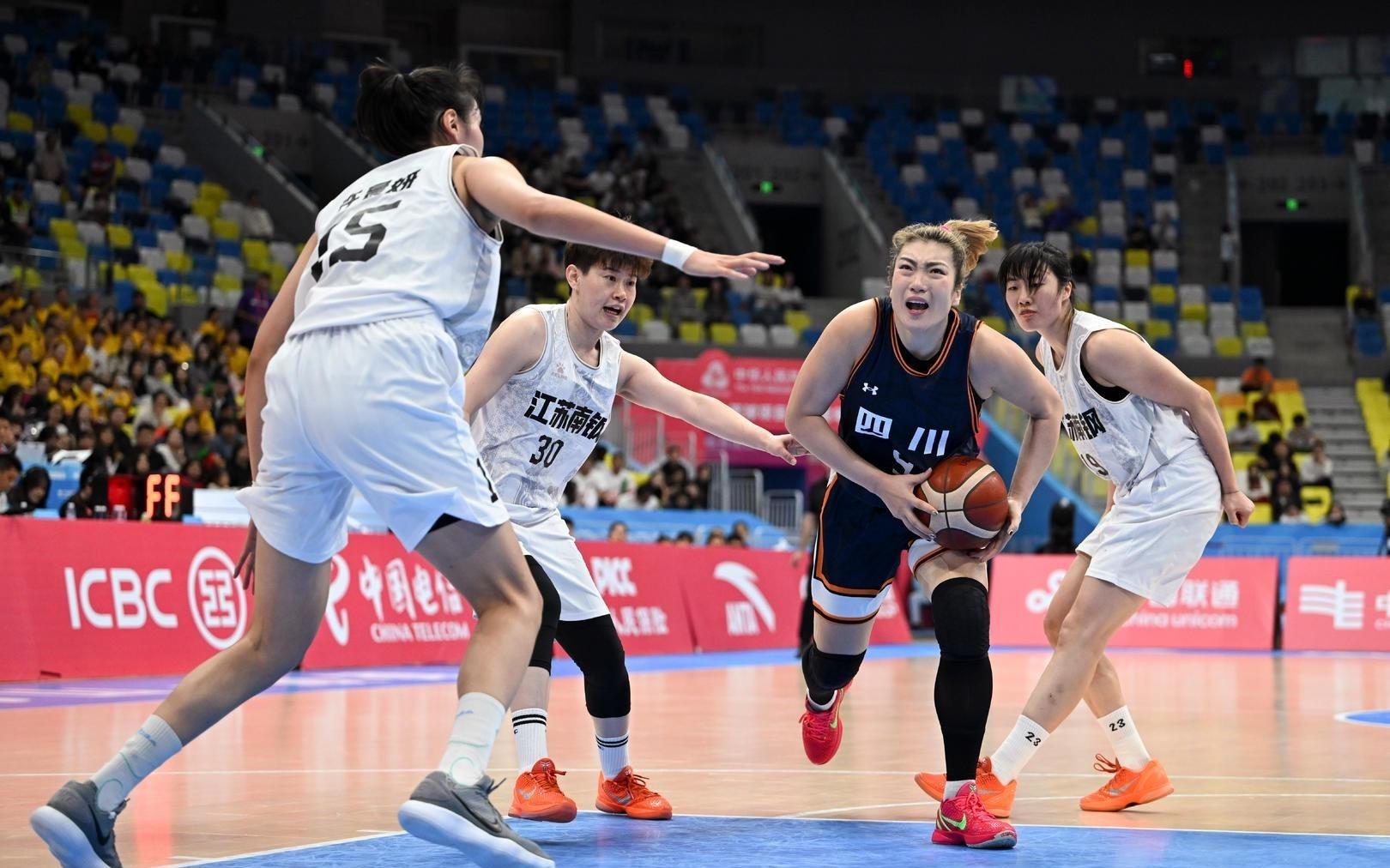 “梦之队”四川女篮遗憾失金，冠军广东队感谢强大的对手成就自己