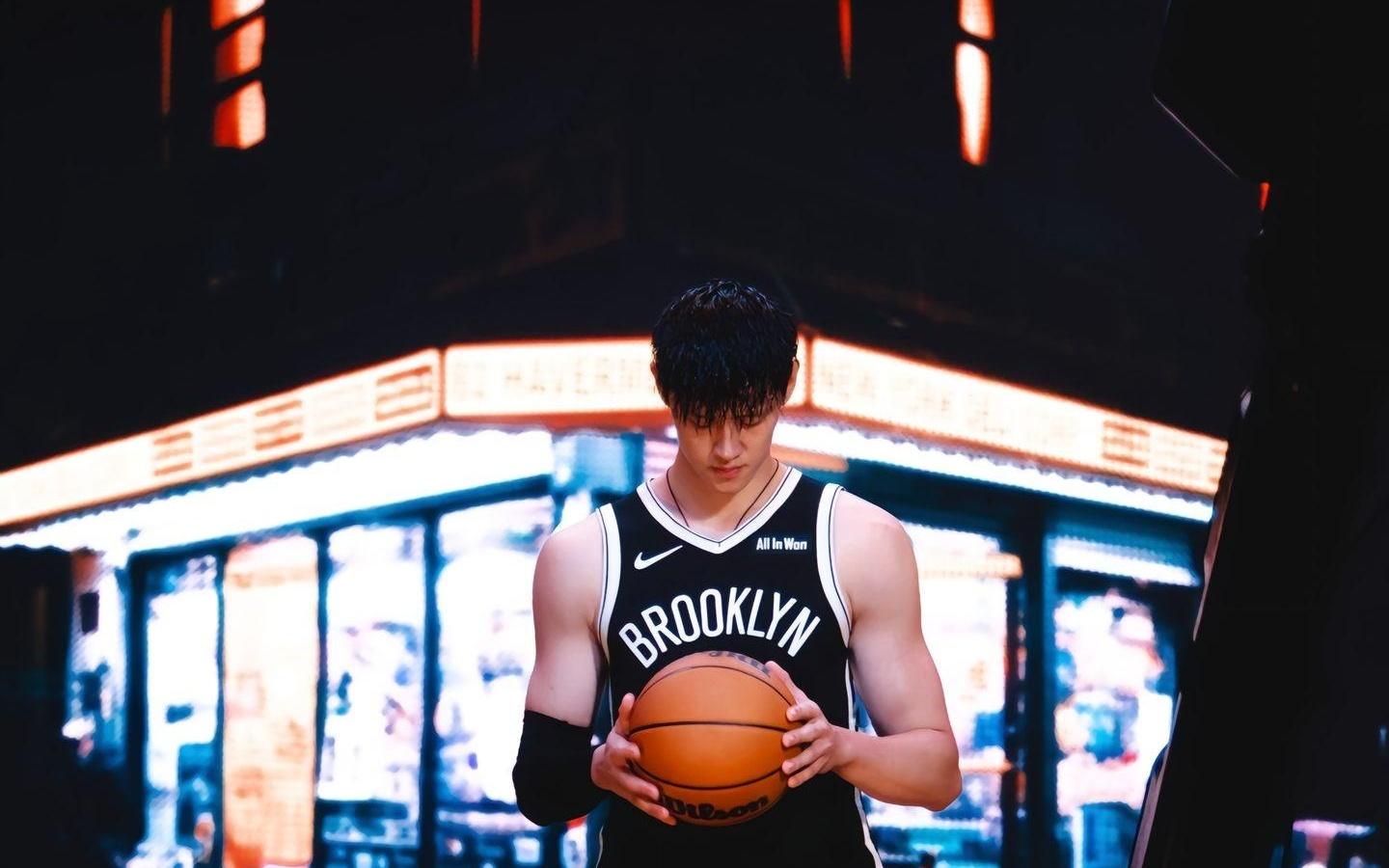 曾凡博社媒晒加盟篮网定妆照:我会去全力追赶这个夏天