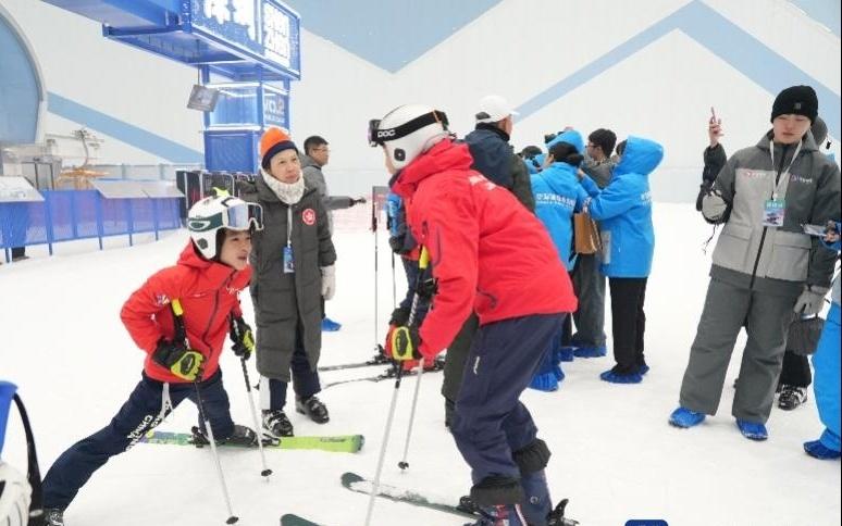 前海冰雪世界来了！全球规模最大，获国际雪联专业赛道认证