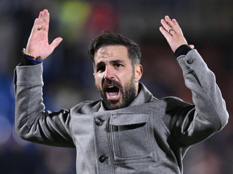 法布雷加斯12场不败！20绿巴萨，意甲最新积分榜：16名差3分