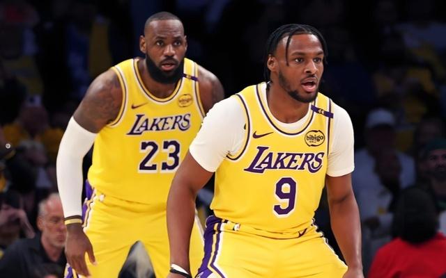 真相曝光！詹姆斯洗白成功他真想离开湖人吗