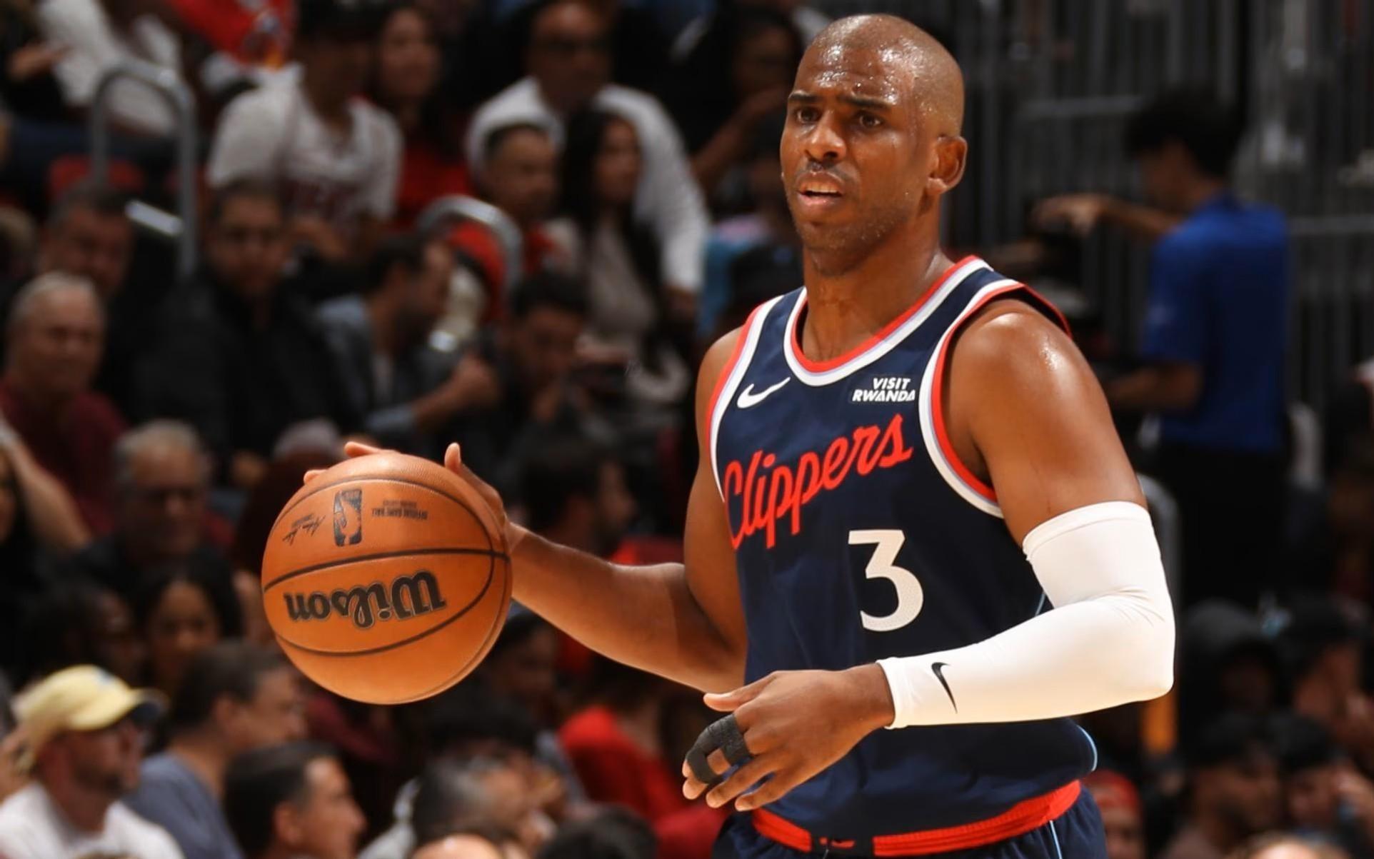 萧华：对保罗离队的相关人员遗憾，希望他能在另一支球队打球