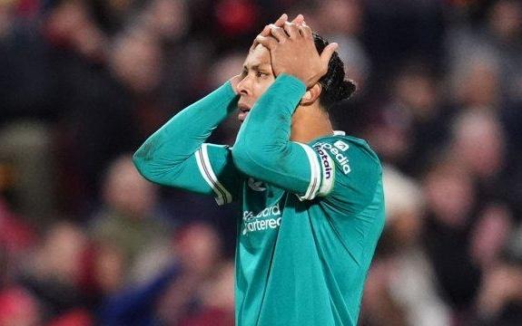 倒V速降，利物浦5连胜接4连败创史