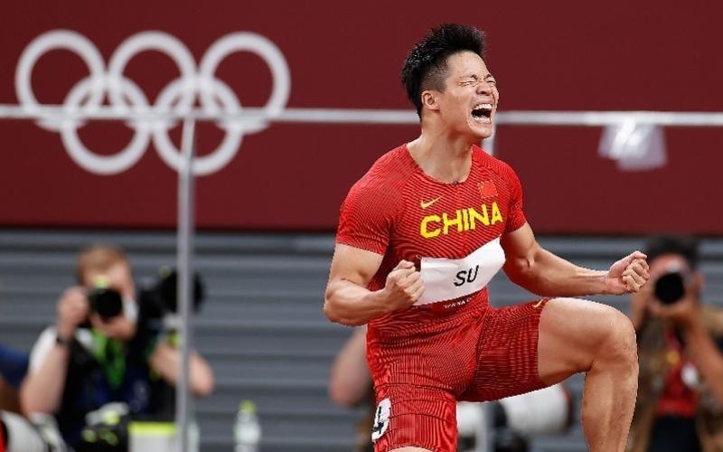 苏炳添：只有坚强不息的人，才能够梦想