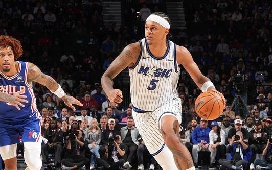 NBA分析师:班凯罗跳投存在问题他让我想起约什史密斯