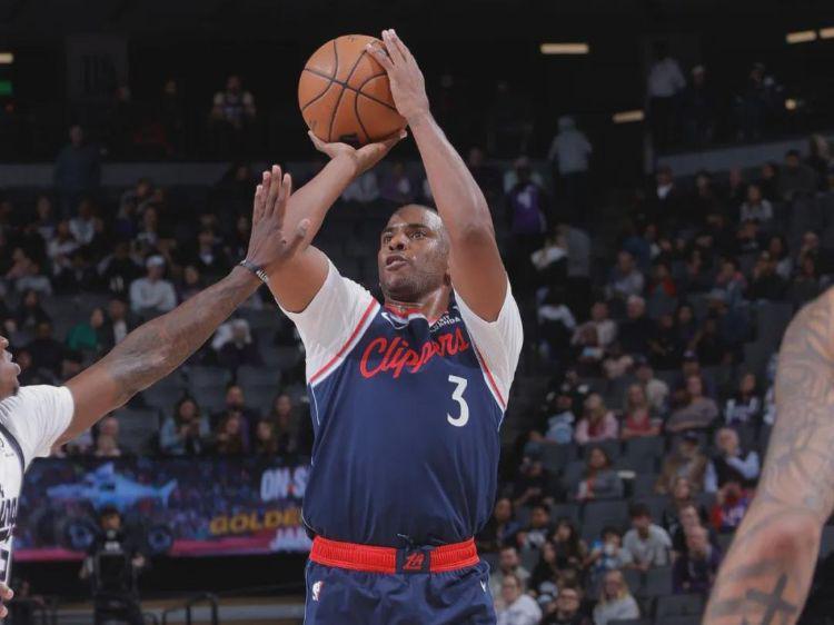 不打了！生涯最后一舞！保罗宣布退役时间