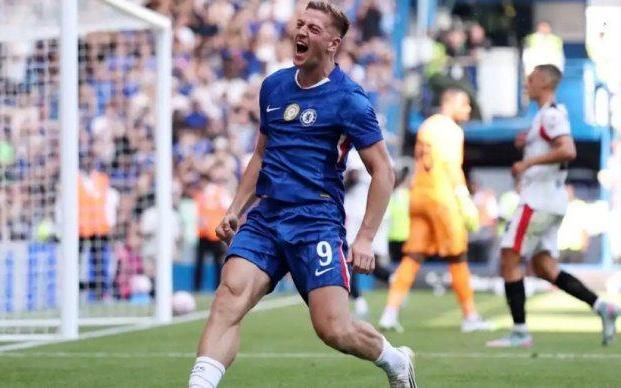 切尔西中锋德拉普恢复合练