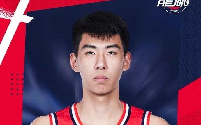 徐昕：感谢广州男篮的信任和认可也感谢广东男篮这么多年的培养