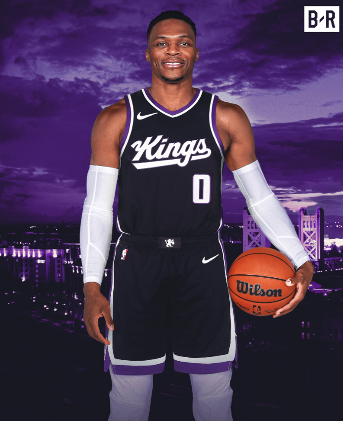 揭秘威少回归NBA!1年360万底薪加盟国王7年换7队恐终生无冠