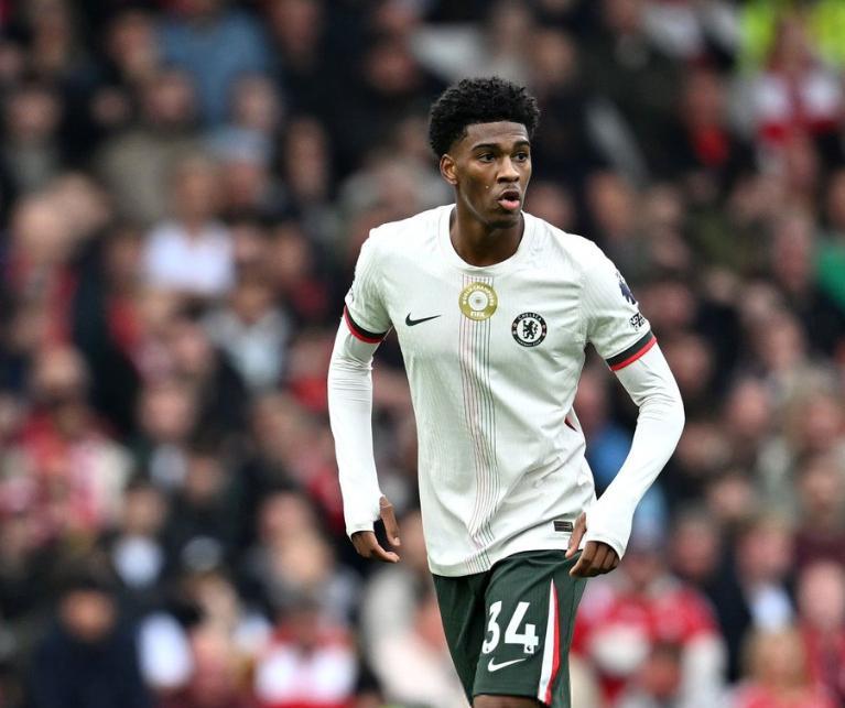 30！切尔西完胜森林，连续4轮染红，马雷斯卡2连胜让对手换帅