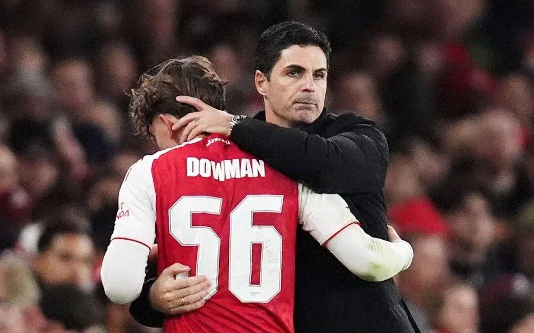 “小孩哥”挑大梁，阿森纳秀出强力B