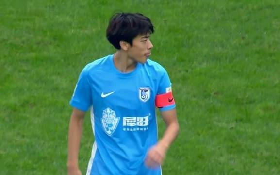 吕卓毅覆盖全场,错怪马莱莱不拼大连2外援受伤踢申花少输当赢