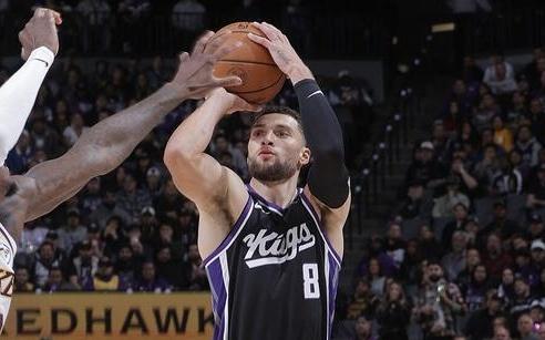 开季前三战连续斩获30+拉文成国王