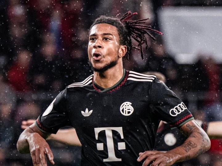 03惨败!41逆转!疯狂一夜,利物浦出局,拜仁逆袭,热刺淘汰