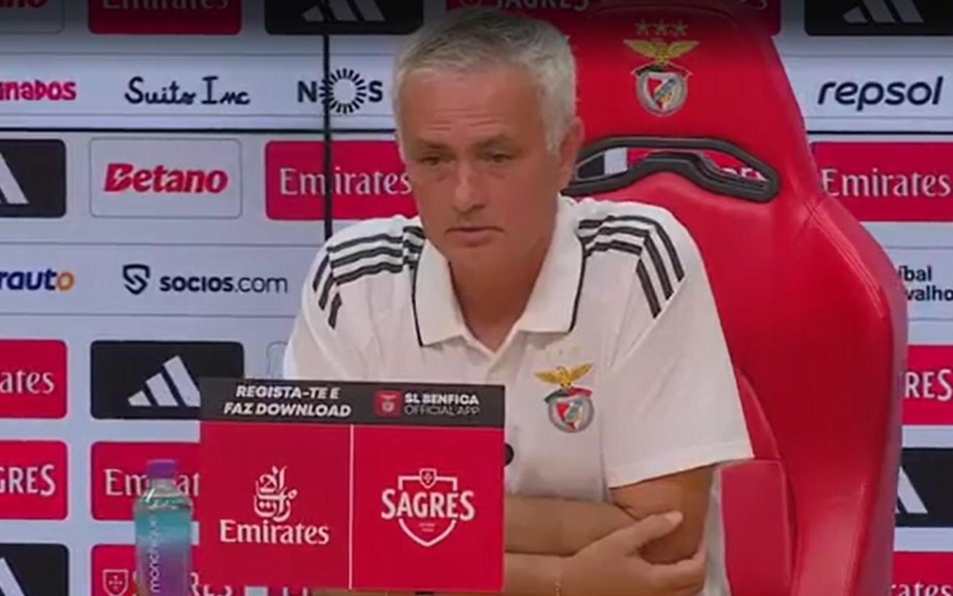 穆里尼奥：这场比赛不会有太多轮换，萨穆埃尔将首发出场