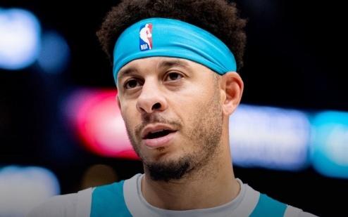 库里兄弟同队！勇士将重新签约塞斯库里至赛季结束此前曾裁掉他