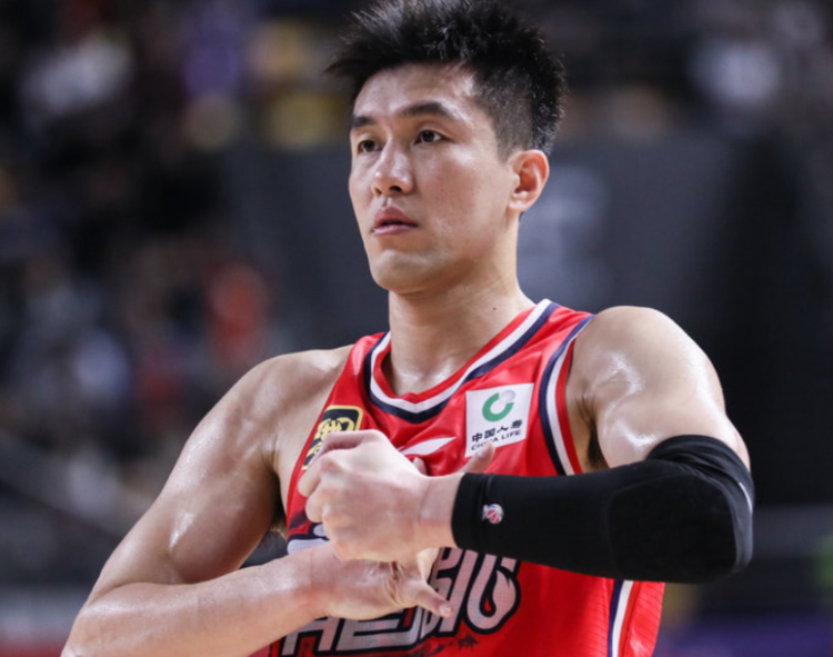 郭艾伦展望新赛季：一转身开启第16季