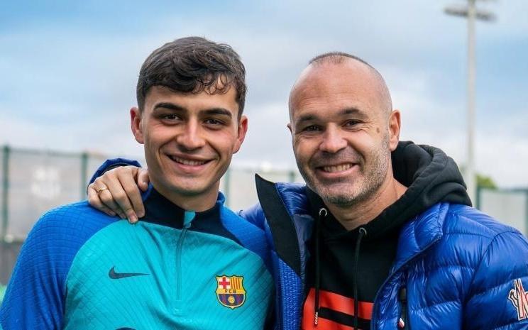 伊涅斯塔：佩德里不必成为我，希望他未