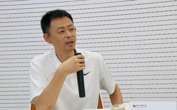 媒体人：CBA下赛季12月12日开赛共42轮可能单节缩减为10分钟