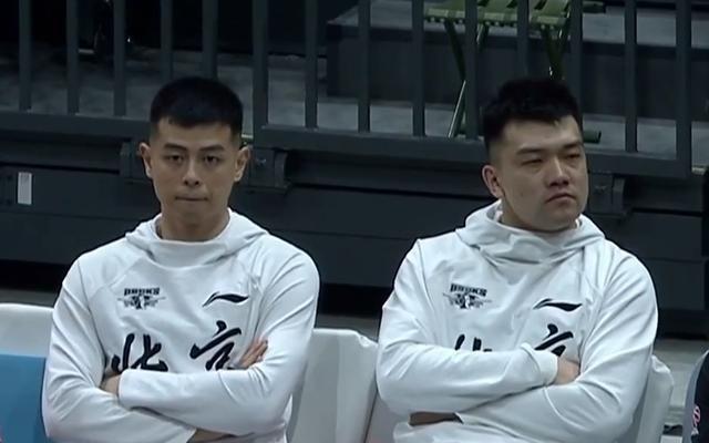 要签谁北京媒体：首钢比较需要后卫球员希望能压哨完成引援目标