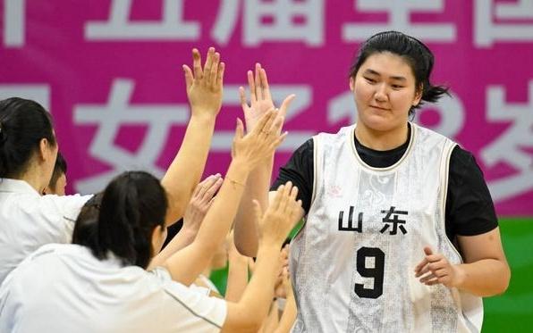 什么情况张子宇无缘新赛季WCBA媒体人曾曝与山东存在较大分歧