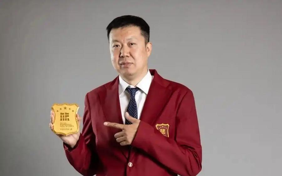 他不经常露面，但他从未离开！入选国际