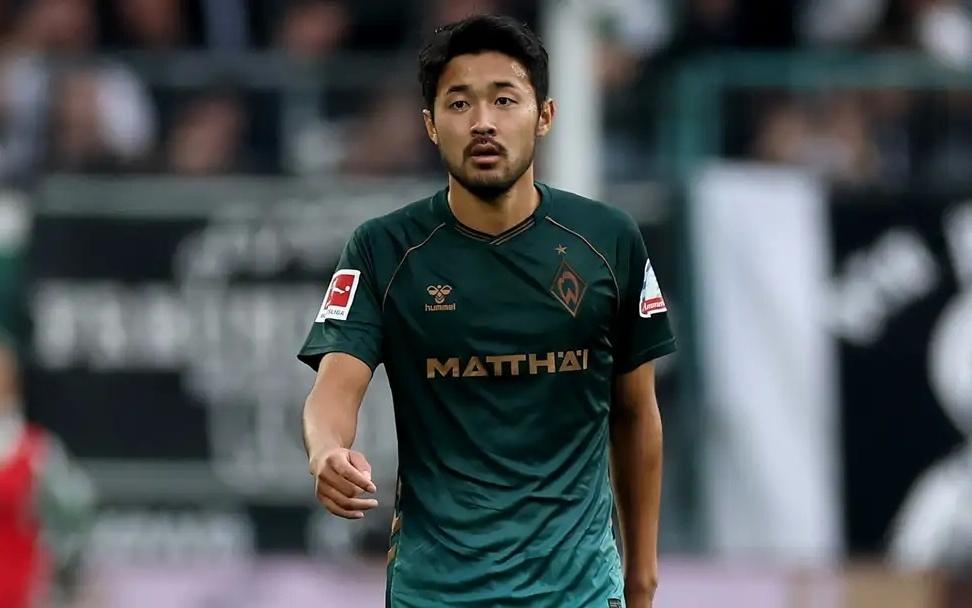 菅原由势加盟数周即征服不莱梅上下，主帅：他仿佛一直在这里