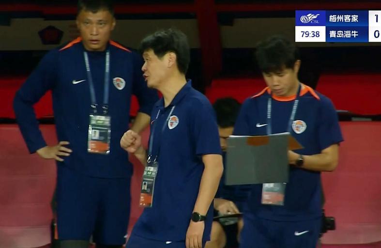 海牛难敌海港！李霄鹏或最后4场，冯副总煮鸡汤苏超前锋帮不上忙