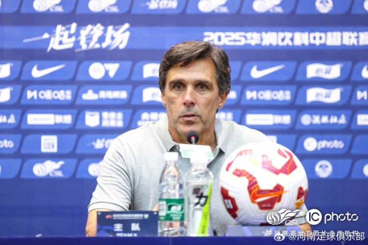 赛后发布会拉莫斯：胜利来自于球迷支