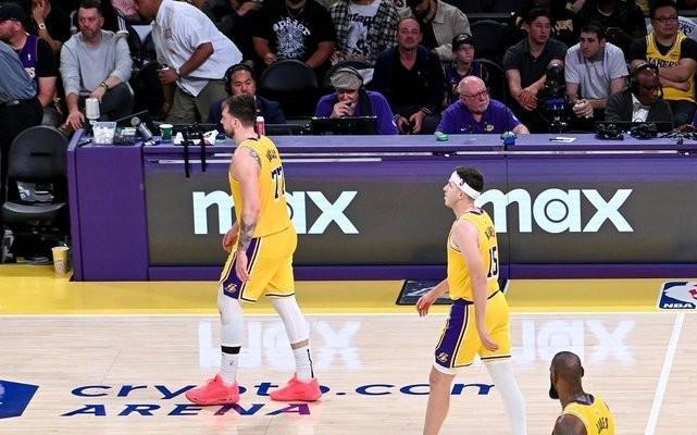 帕金斯：当詹姆斯回归时，他要给NBA最佳二人组东里组合让路