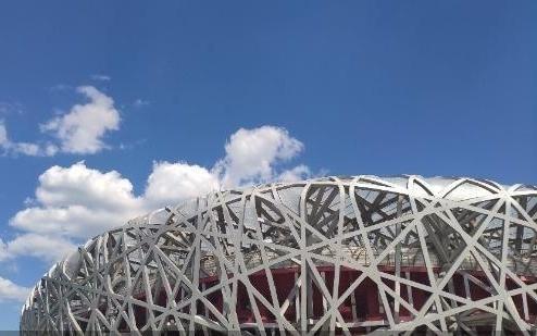 “鸟巢”周边酒店预订量增幅达52%，马拉松“跑热”北京旅游经济