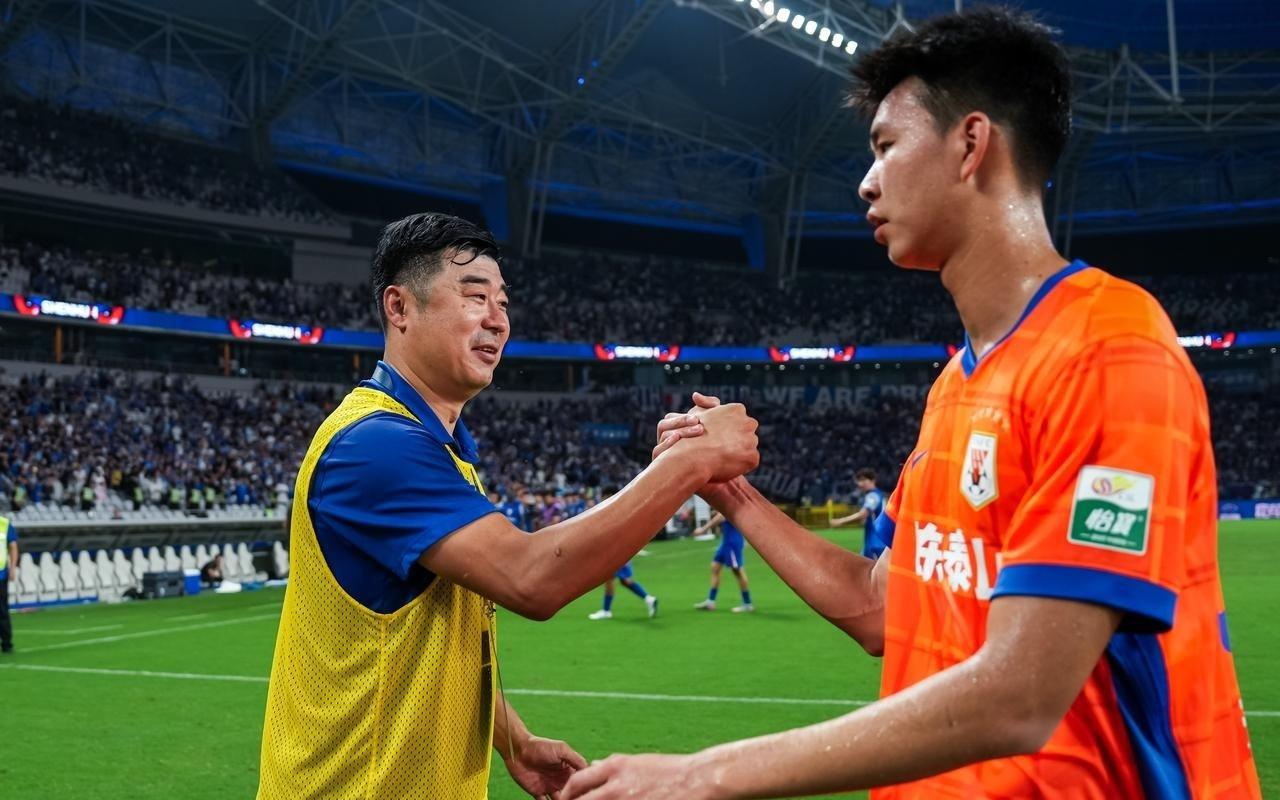 山东鲁能新赛季主帅人选敲定！积极补