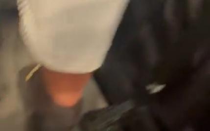 真该管管了！自由人比赛中又有球迷扔