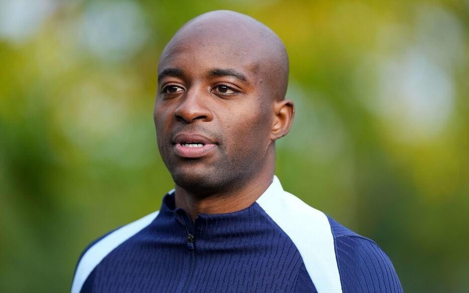 是否想为一家英国大俱乐部效力马特塔：那再自然不过