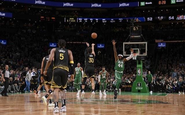 节末出手不算命中率训练师:库里不会因为任何原因放弃投篮机会