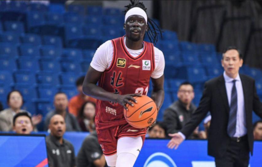 北京首钢队1胜3负，许利民谈奥莫特问