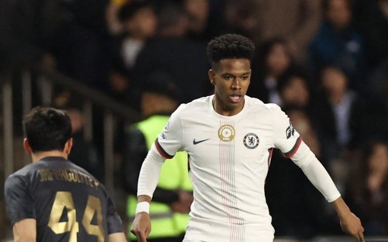 加纳乔历史第一人！新援两送大礼，切尔西豪阵22爆冷造耻辱纪录