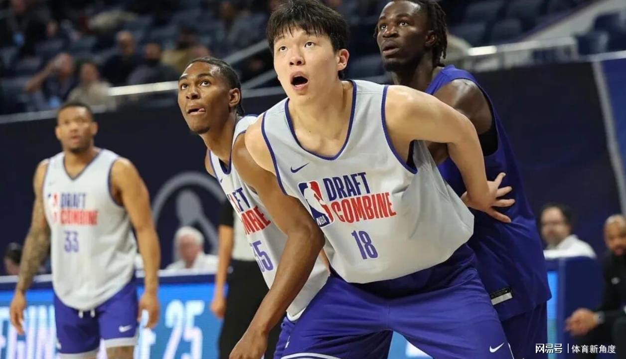 10点，杨翰森NBA首秀，格林将亲自“调